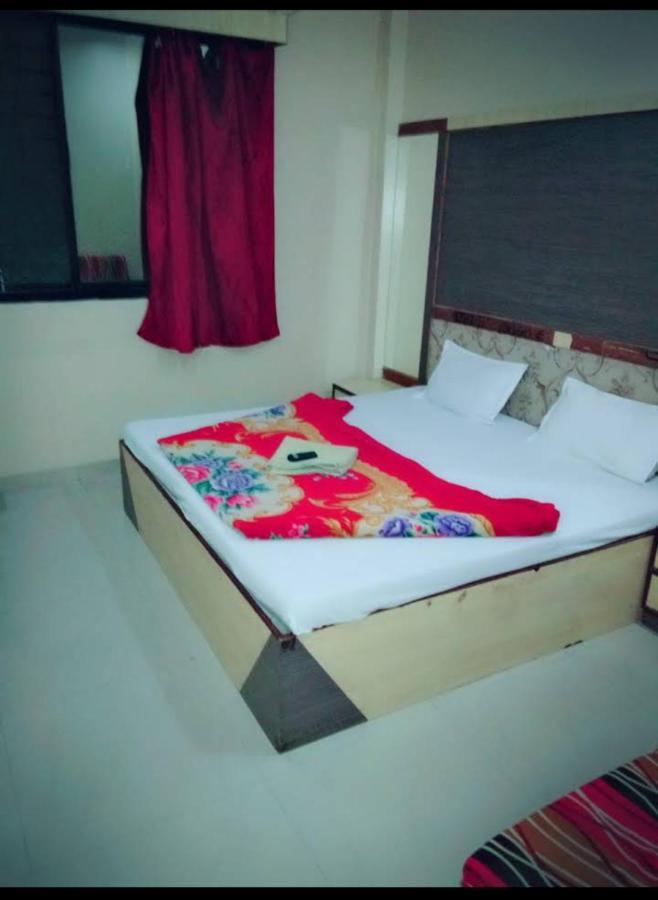 Hotel Mahakal Palace Ujjain Exterior photo